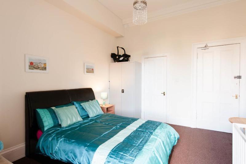 Edinburgh Central Oldtown Aparthotel Edimburgo Exterior foto